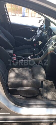 Opel Astra 2011, 220,000 km - 1.3 л - Sumqayıt