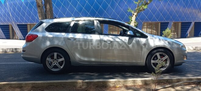 Opel Astra 2011, 220,000 km - 1.3 л - Sumqayıt