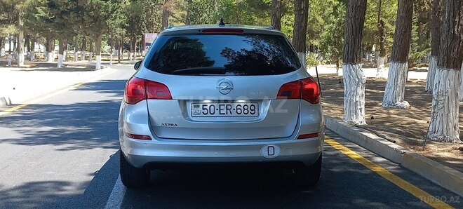 Opel Astra 2011, 220,000 km - 1.3 л - Sumqayıt