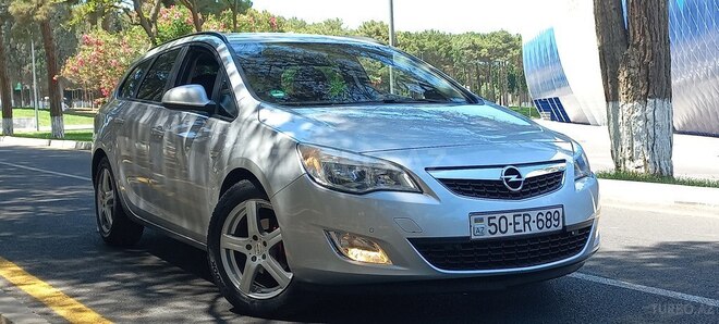 Opel Astra 2011, 220,000 km - 1.3 л - Sumqayıt