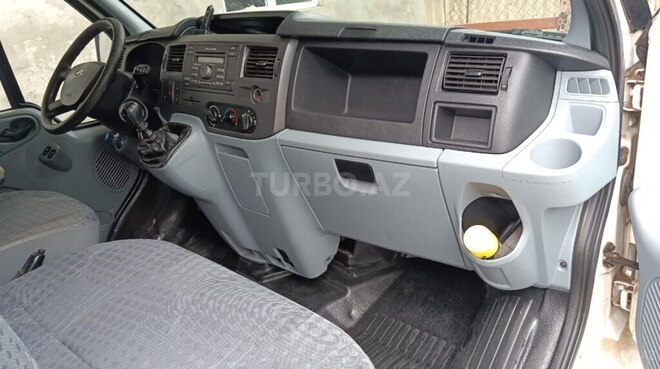 Ford Transit 2009, 187,143 km - 2.5 l - Masallı