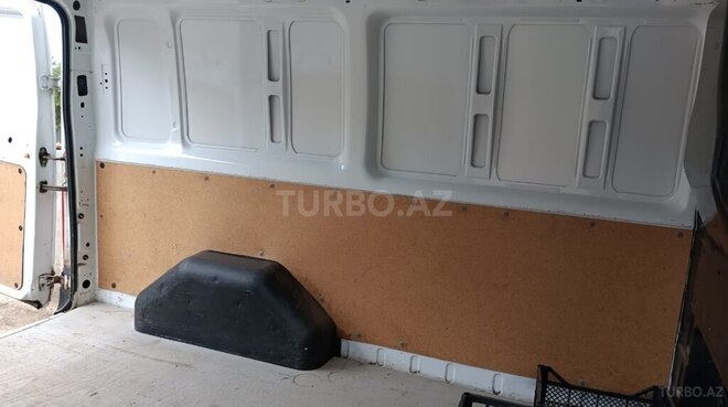 Ford Transit 2009, 187,143 km - 2.5 l - Masallı