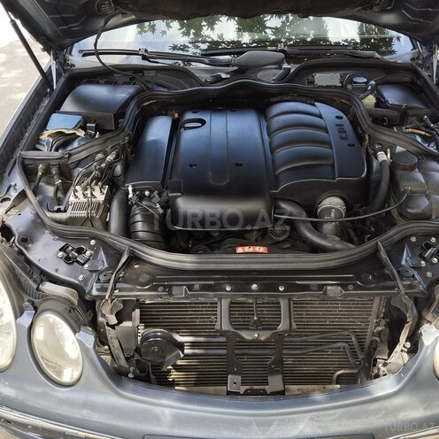 Mercedes E 220 2004, 345,000 km - 2.2 l - Gəncə