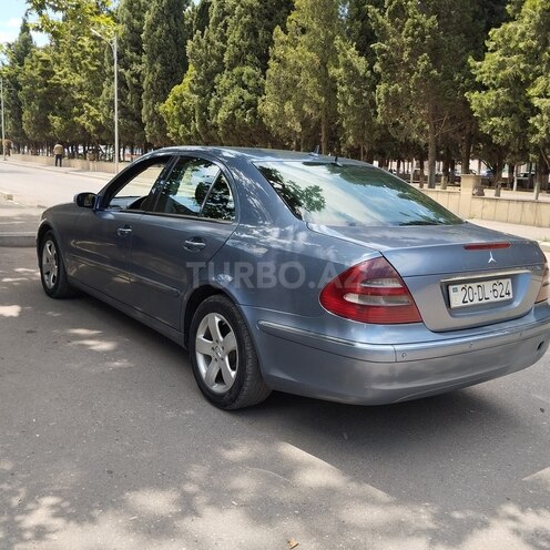 Mercedes E 220 2004, 345,000 km - 2.2 l - Gəncə