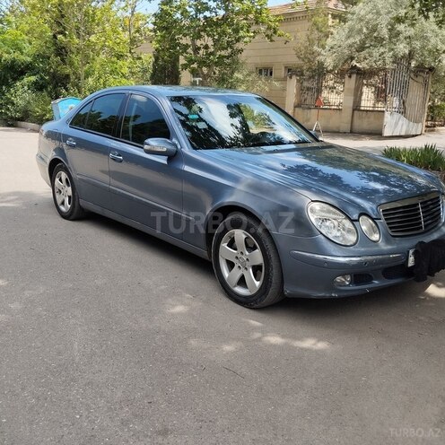 Mercedes E 220 2004, 345,000 km - 2.2 l - Gəncə
