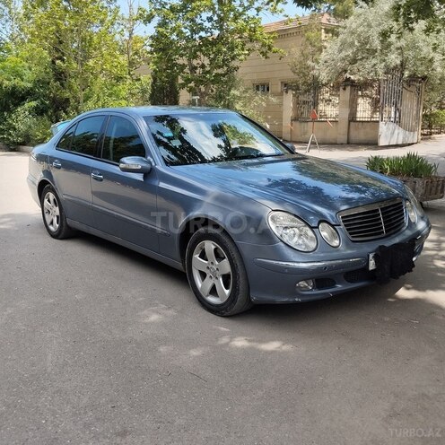 Mercedes E 220 2004, 345,000 km - 2.2 l - Gəncə
