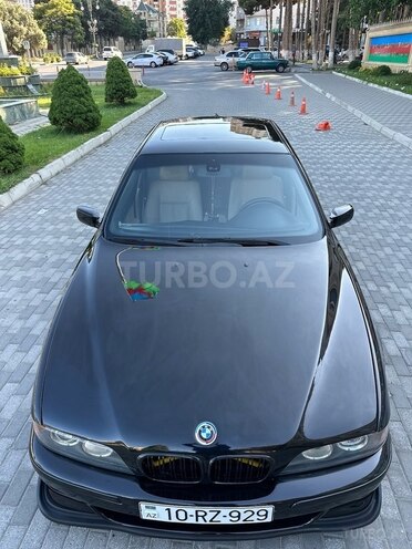 BMW 525 2002, 324,000 km - 2.5 l - Bakı