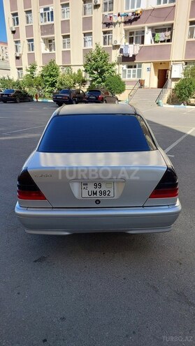 Mercedes C 200 1997, 215,000 km - 2.0 l - Bakı