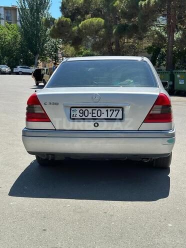 Mercedes C 220 1996, 350,000 km - 2.2 l - Bakı