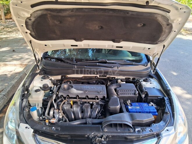 Hyundai Sonata 2010, 175,000 km - 2.4 l - Bakı
