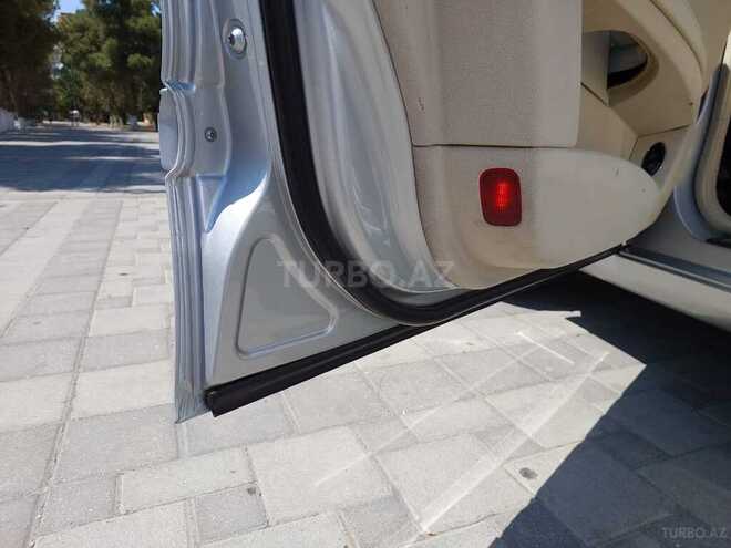 Mercedes E 240 2004, 153,000 km - 2.6 l - Xırdalan