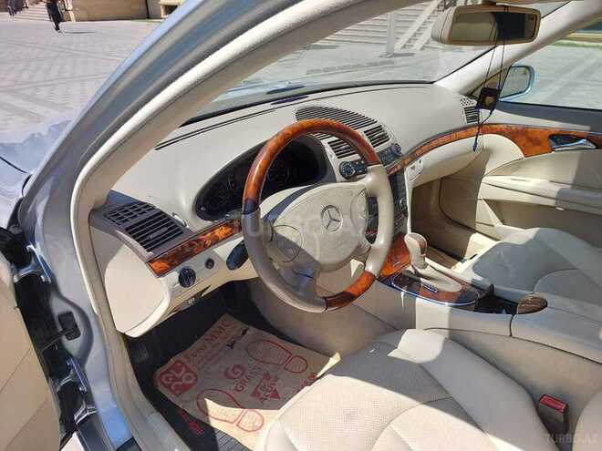 Mercedes E 240 2004, 153,000 km - 2.6 l - Xırdalan