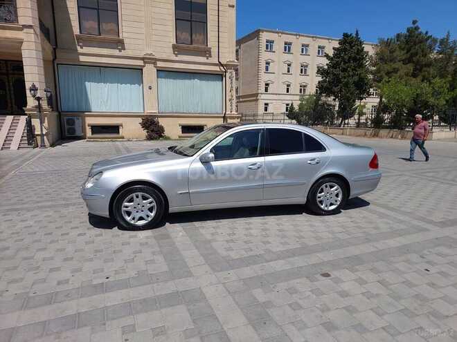 Mercedes E 240 2004, 153,000 km - 2.6 l - Xırdalan