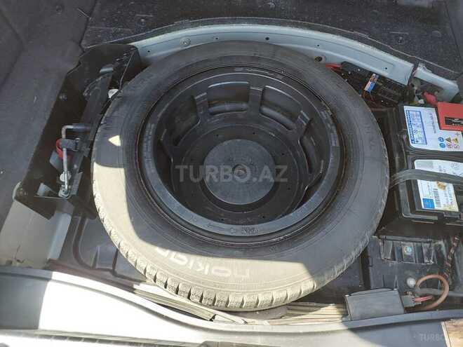Mercedes E 240 2004, 153,000 km - 2.6 l - Xırdalan