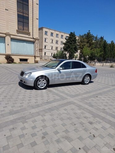 Mercedes E 240 2004, 153,000 km - 2.6 l - Xırdalan
