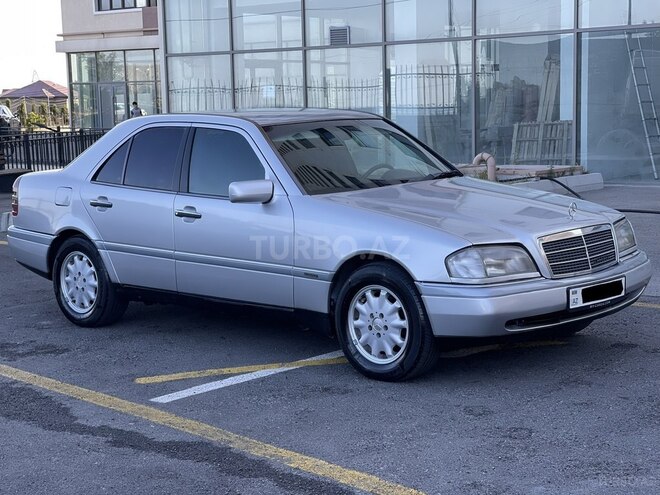 Mercedes C 220 1996, 358,321 km - 2.2 l - Bakı