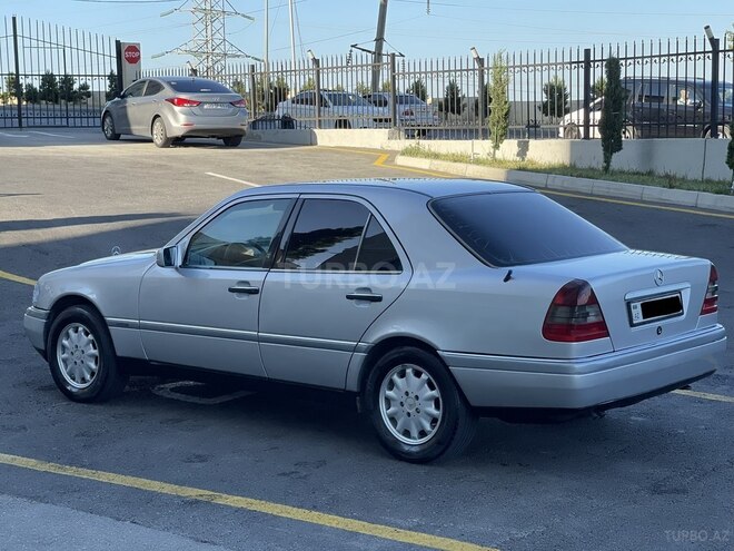 Mercedes C 220 1996, 358,321 km - 2.2 l - Bakı