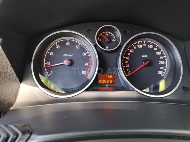 Opel Astra 2006, 209,000 km - 1.4 l - Mingəçevir