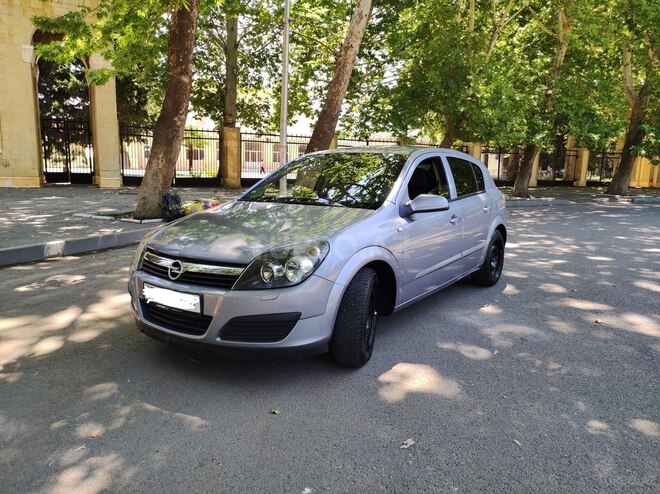 Opel Astra 2006, 209,000 km - 1.4 l - Mingəçevir