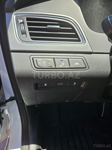 Hyundai Sonata 2015, 208,000 km - 2.0 л - Bakı