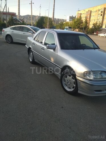 Mercedes C 200 1995, 456,857 km - 2.0 l - Mingəçevir