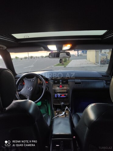 Mercedes E 280 2000, 420,000 km - 2.8 л - Salyan
