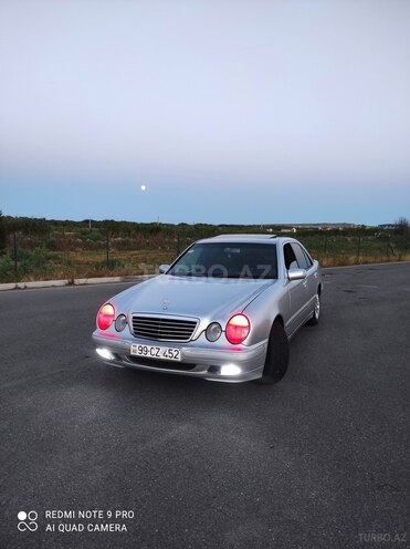 Mercedes E 280 2000, 420,000 km - 2.8 л - Salyan