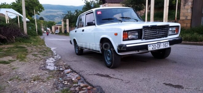 LADA (VAZ) 2107 2008, 77,000 km - 1.6 л - Göygöl
