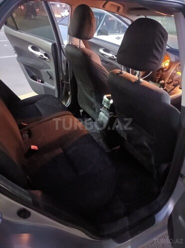 Toyota Auris 2009, 285,000 km - 1.4 л - Bakı