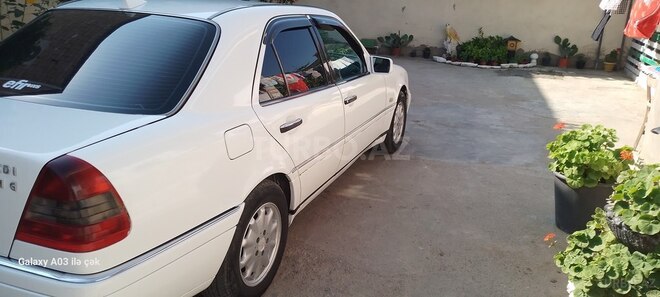 Mercedes C 220 1995, 536,562 km - 2.2 l - Sumqayıt
