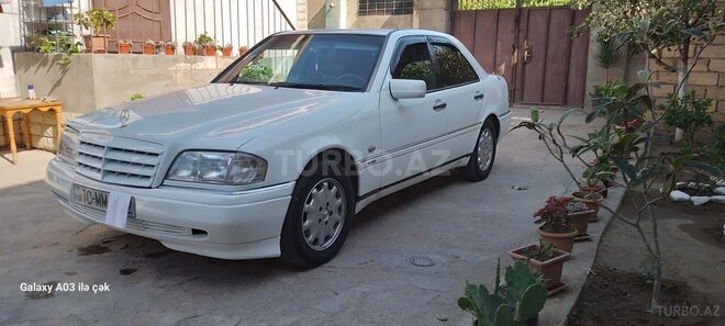 Mercedes C 220 1995, 536,562 km - 2.2 l - Sumqayıt