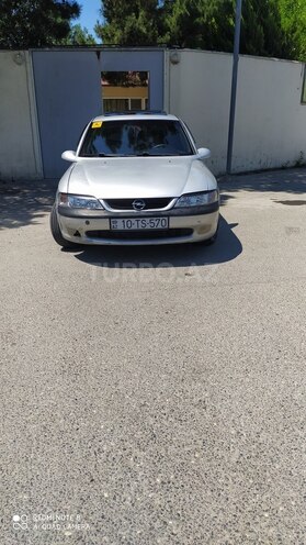 Opel Vectra 1996, 400,000 km - 1.6 l - Bakı