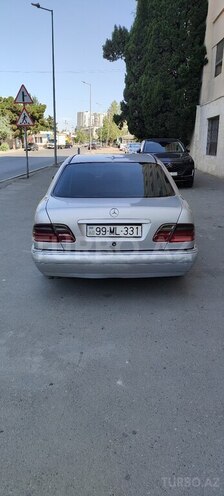Mercedes E 220 1998, 500,000 km - 2.2 l - Bakı