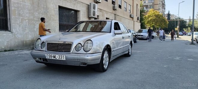 Mercedes E 220 1998, 500,000 km - 2.2 l - Bakı
