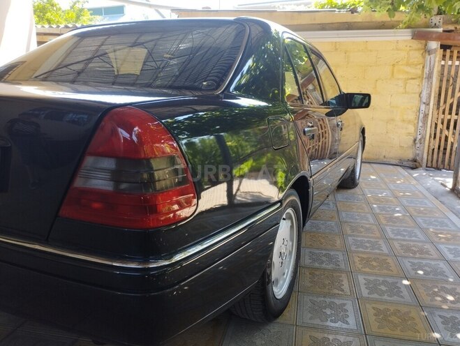 Mercedes C 200 1995, 400,000 km - 2.0 л - Bərdə