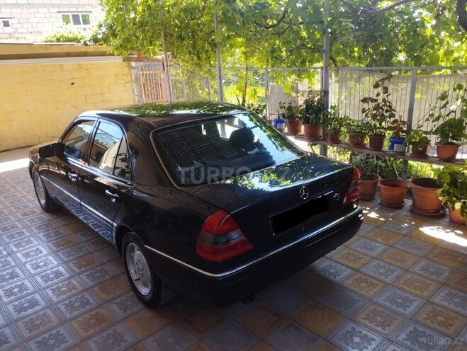 Mercedes C 200 1995, 400,000 km - 2.0 л - Bərdə