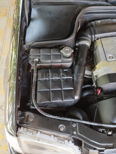 Mercedes C 200 1995, 400,000 km - 2.0 л - Bərdə