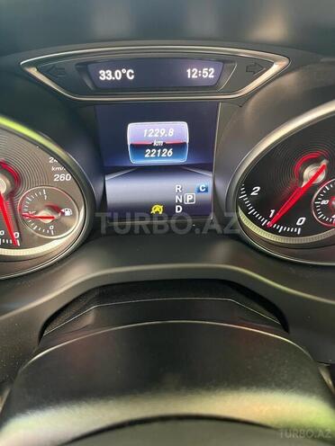 Mercedes  2019, 22,000 km - 2.0 l - Bakı