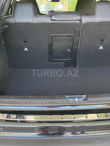 Mercedes  2019, 22,000 km - 2.0 l - Bakı