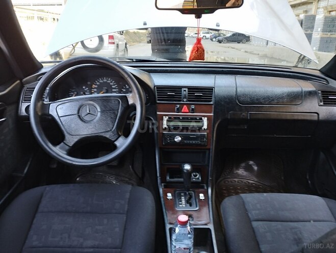 Mercedes C 180 1995, 228,000 km - 1.8 l - Bakı