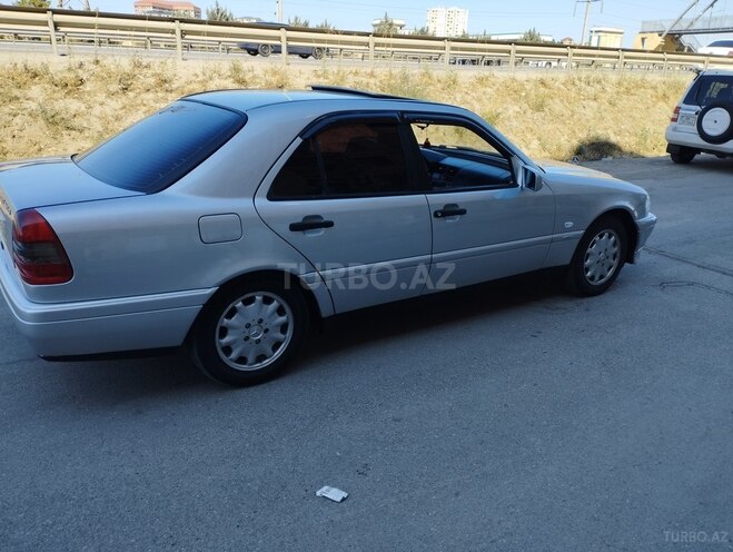 Mercedes C 180 1995, 228,000 km - 1.8 l - Bakı