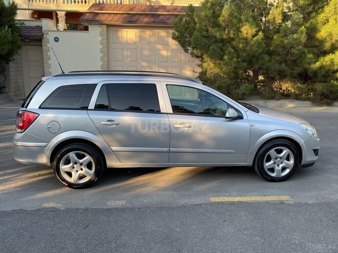 Opel Astra 2008, 180,000 km - 1.3 л - Bakı