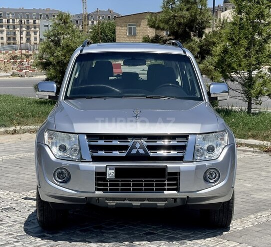 Mitsubishi Pajero 2014, 149,997 km - 3.5 л - Bakı