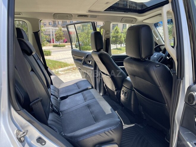 Mitsubishi Pajero 2014, 149,997 km - 3.5 л - Bakı
