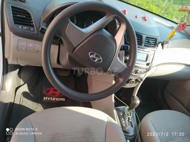 Hyundai Accent 2016, 117,160 km - 1.6 l - Astara