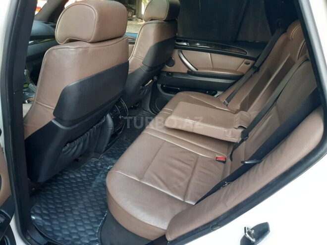 BMW X5 2005, 300,000 km - 4.4 l - Lənkəran