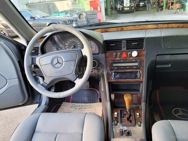 Mercedes C 200 1998, 120,000 km - 2.0 l - Bakı
