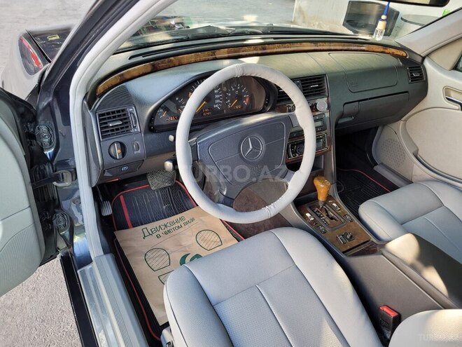Mercedes C 200 1998, 120,000 km - 2.0 l - Bakı