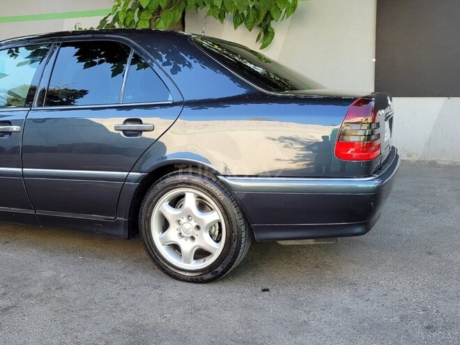 Mercedes C 200 1998, 120,000 km - 2.0 l - Bakı