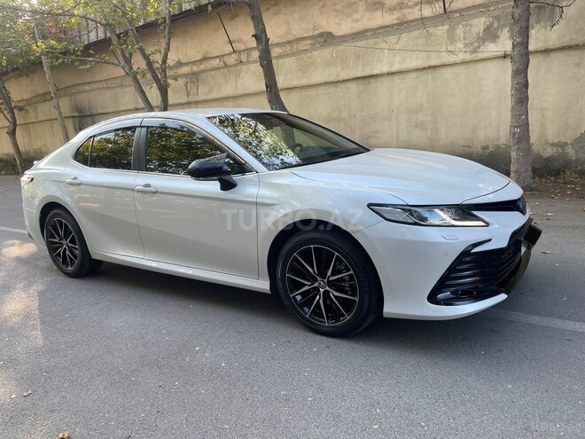 Toyota Camry 2021, 57,421 km - 2.5 l - Bakı